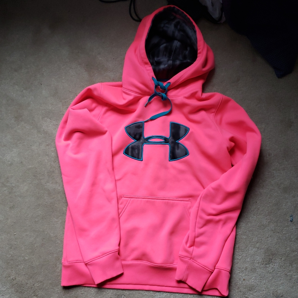 Under Armour Sweatshirt